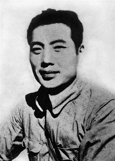 专业配资平台排名第一 杨大章: “誓与敌人决一死战! ”(铭记历史 缅怀先烈·抗日英雄)